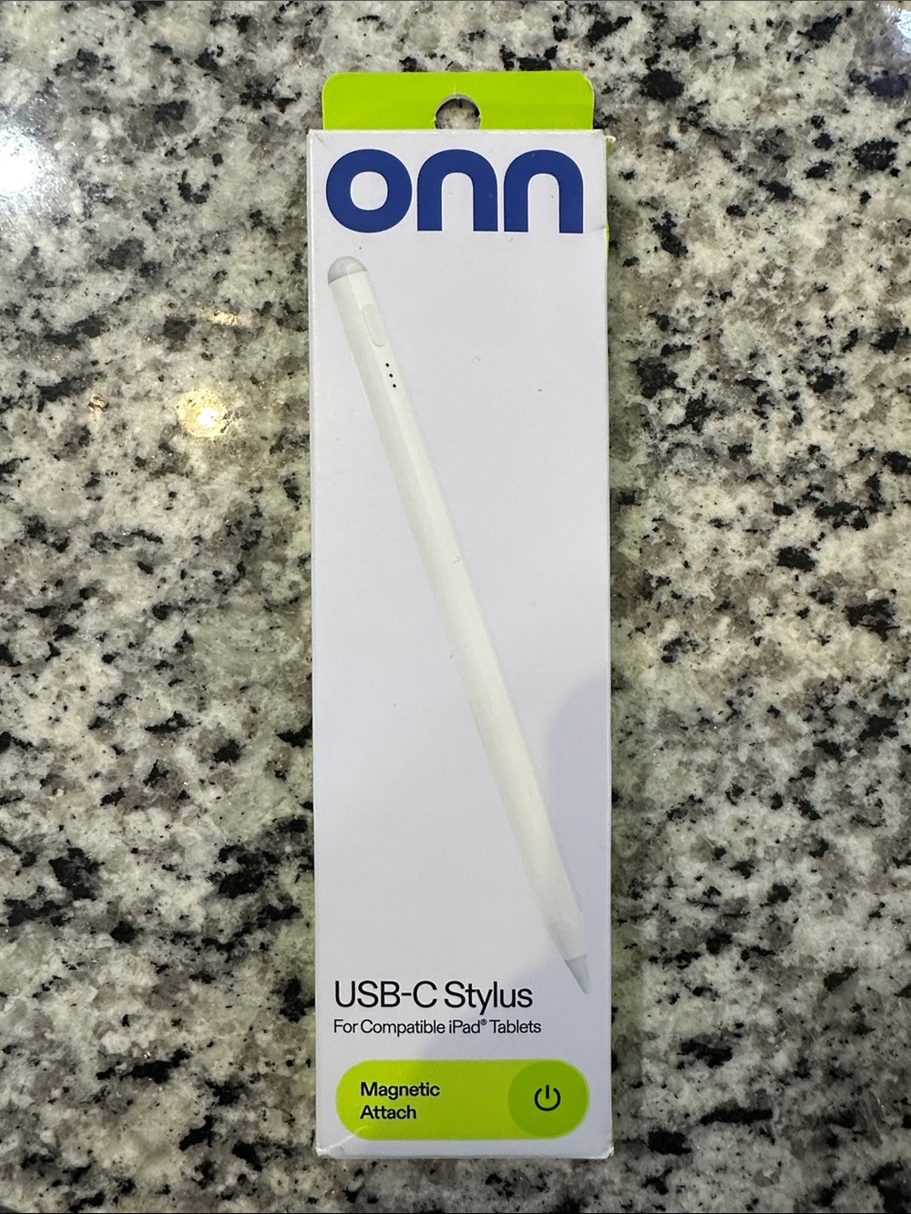 USB-C Stylus for compatible iPad tablets magnetic attach